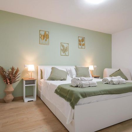 Ferienwohnung Alice Al Mare Pescara Exterior foto